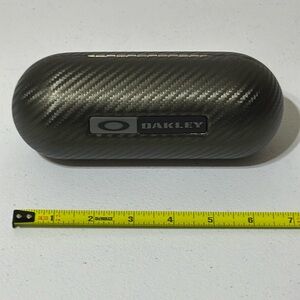 Oakley hard side glasses case